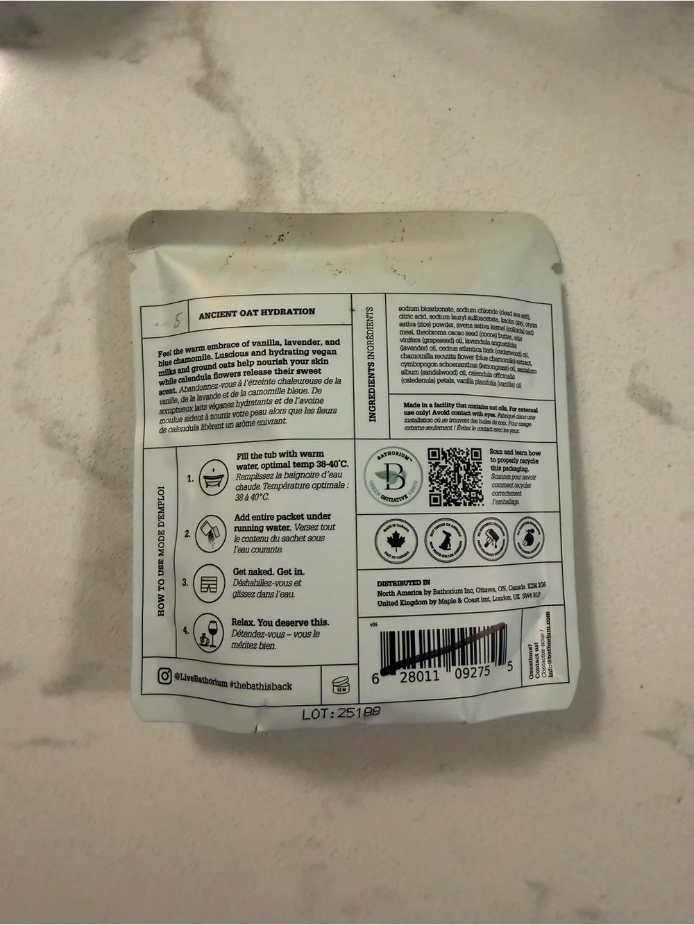 Bathorium crush ancient oat hydration dead sea salt based bath soak